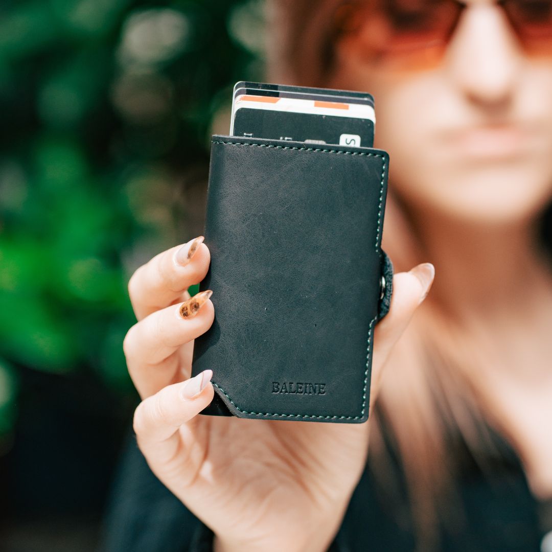 Kansas - Space Black