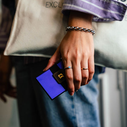 Card Slider - Lavender