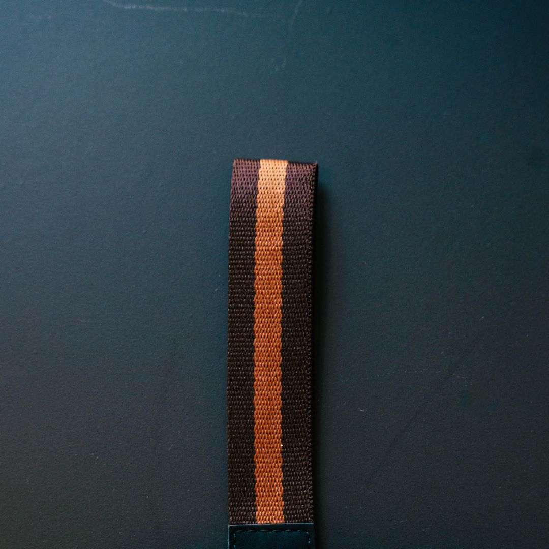 Llavero - Dark Brown / Brown