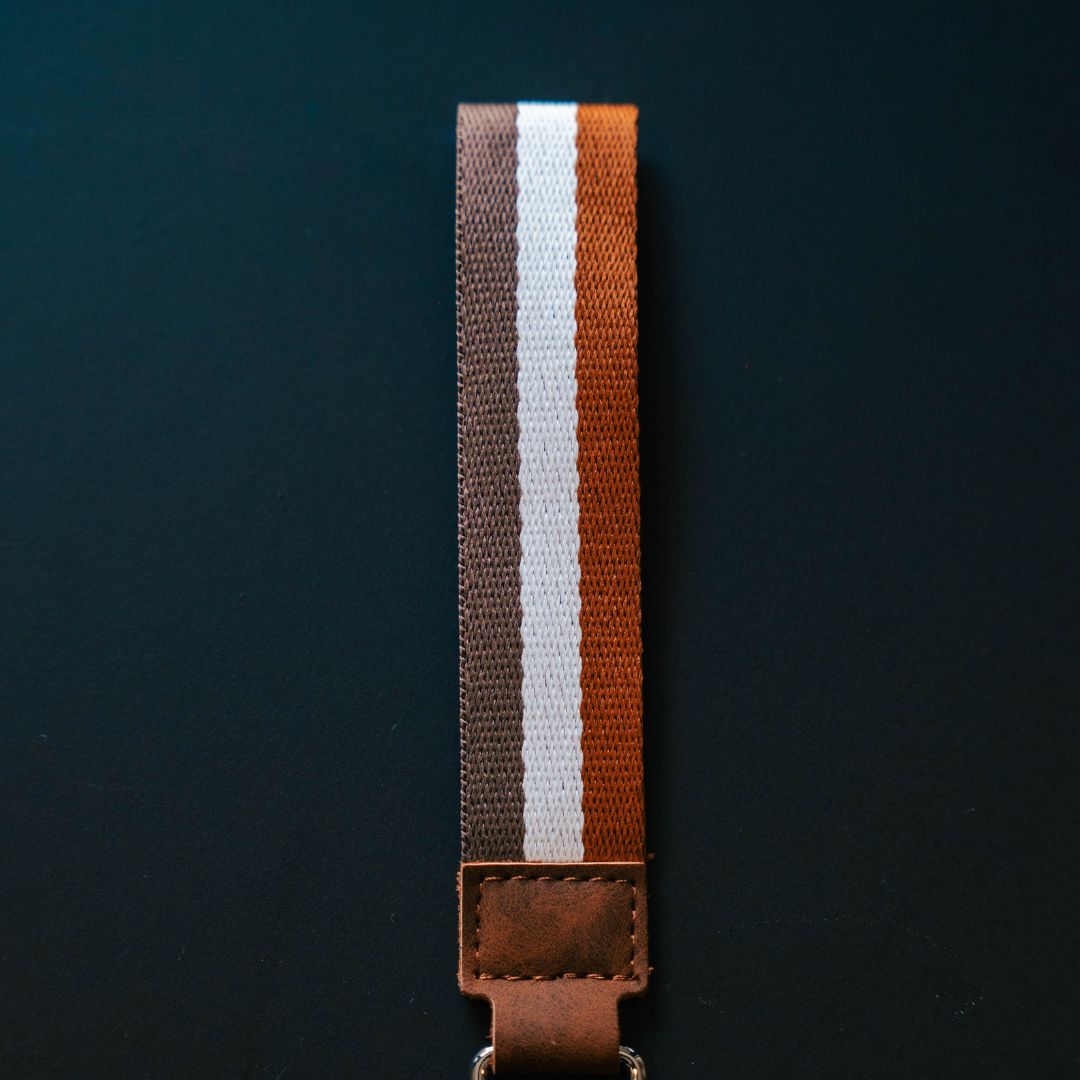 Llavero - Light Brown / White / Grey
